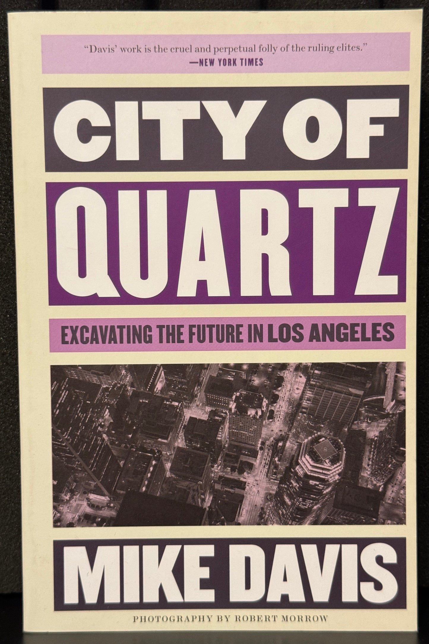 City Of Quartz by Mike Davis, Paperback