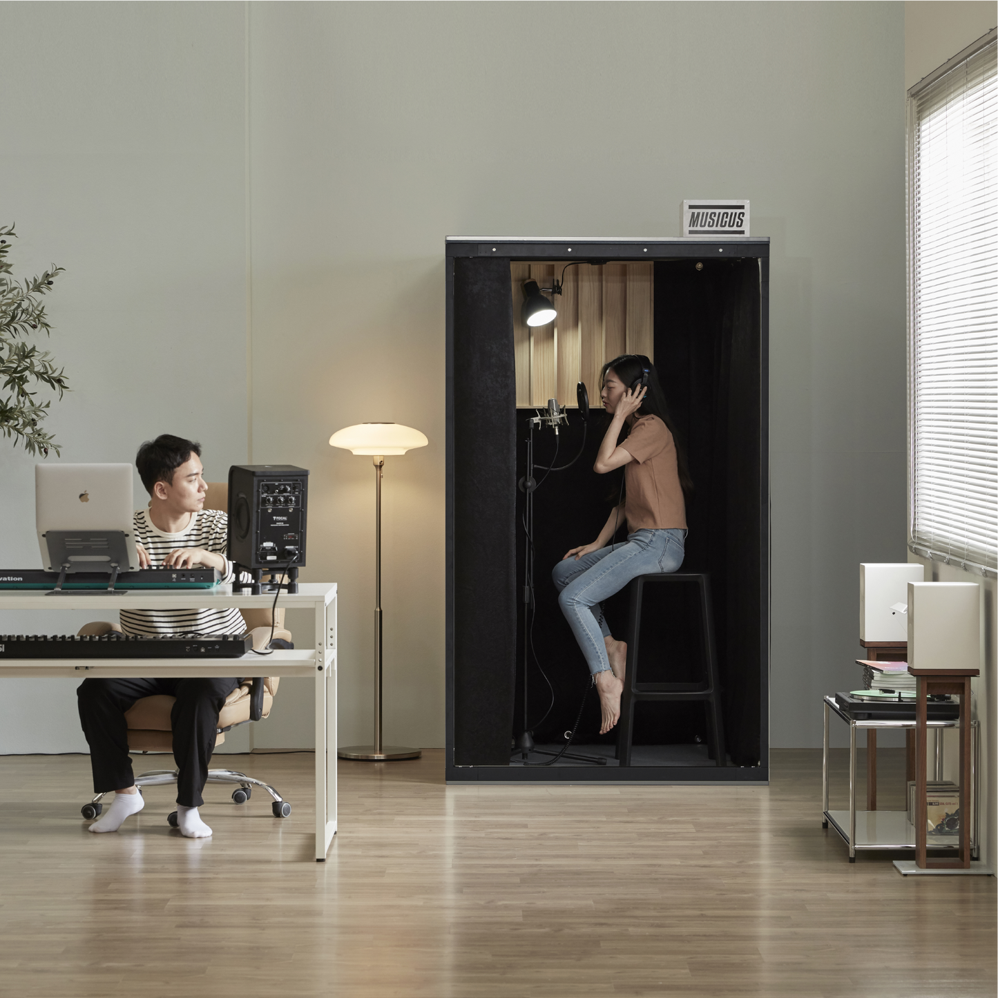 Musicus B-Free Portable Vocal Booth for Home Studio
